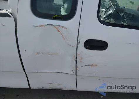 2002 Ford F-150 Lariat/Xl/Xlt z USA, uszkodzony, nr VIN 1FTRX17W92NB46227